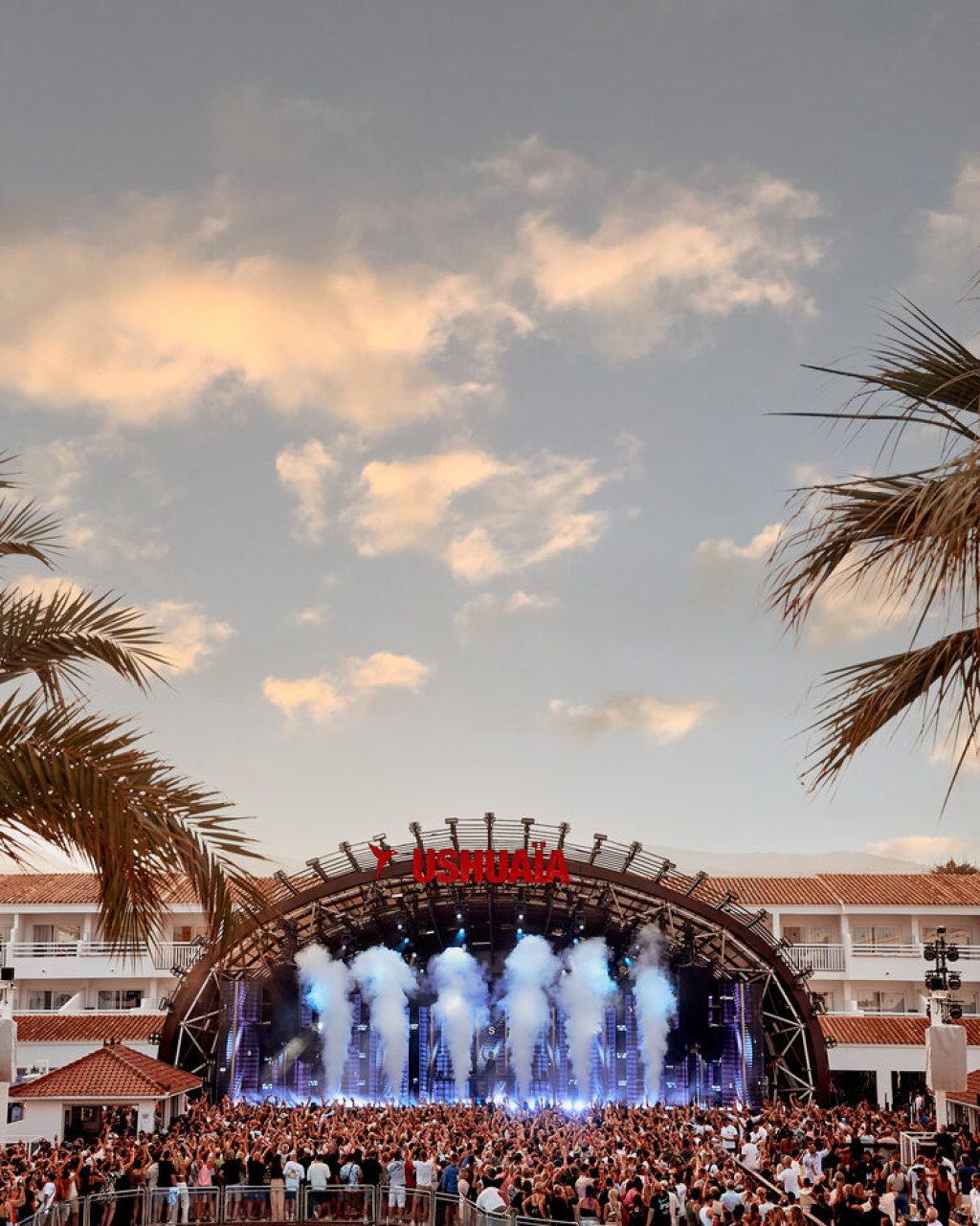F*** ME, I'M FAMOUS! David Guetta. Ushuaïa Ibiza. 2025.