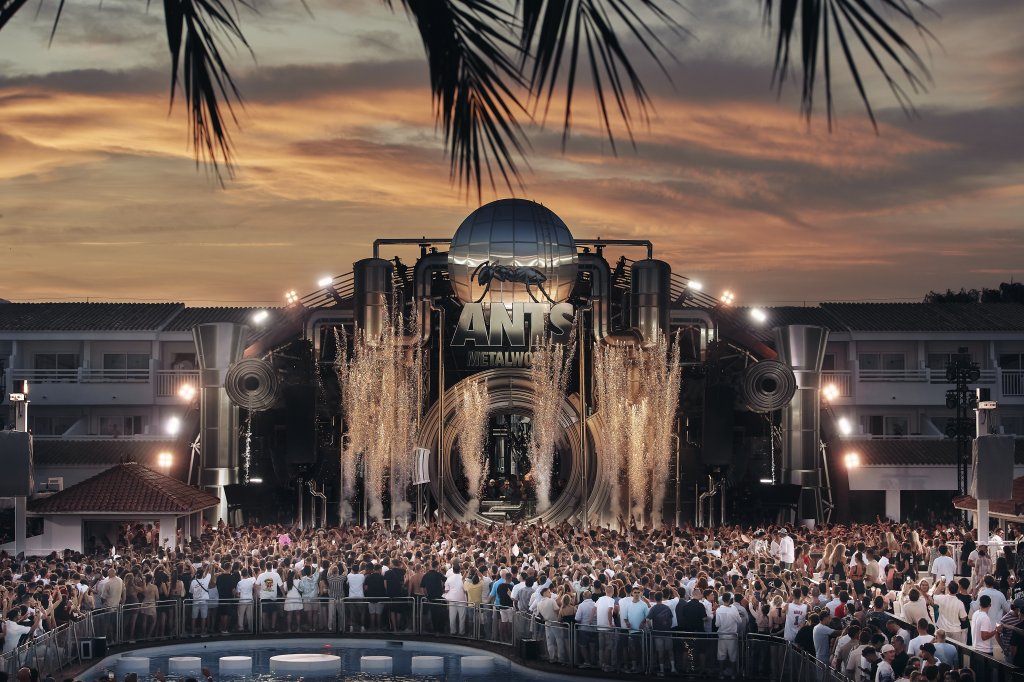 ANTS METALWORKS. Ushuaia Ibiza 2025.