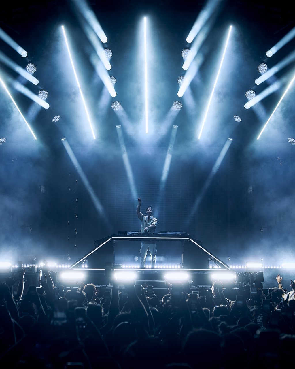 Kygo Sunday Residency at Ushuaïa Ibiza 2025 with HAYLA, Afrojack and Olive Heldens.