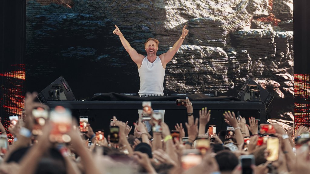 F*** ME, I'M FAMOUS! David Guetta. Ushuaïa Ibiza. 2025.
