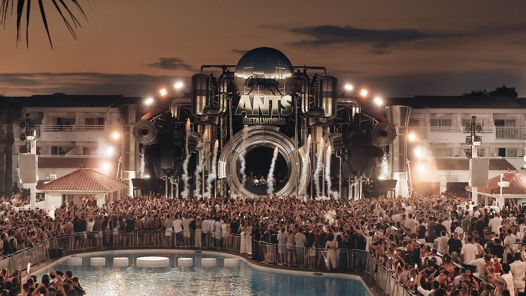 ANTS METALWORKS. Ushuaia Ibiza 2025.