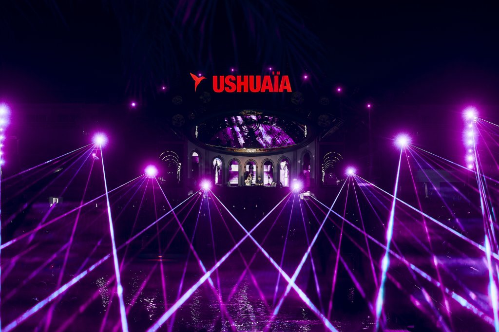 Tomorrowland and Dimitri Vegas and Like Mike. Ushuaïa Ibiza. 2025.