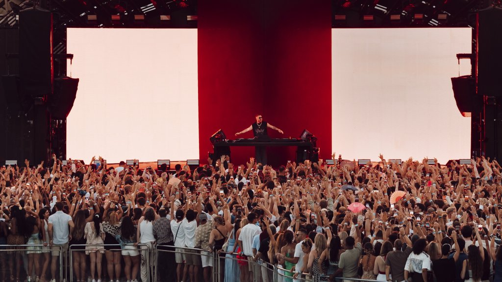 HUGEL Day and Night party at Ushua&iuml;a Ibiza. 2026.