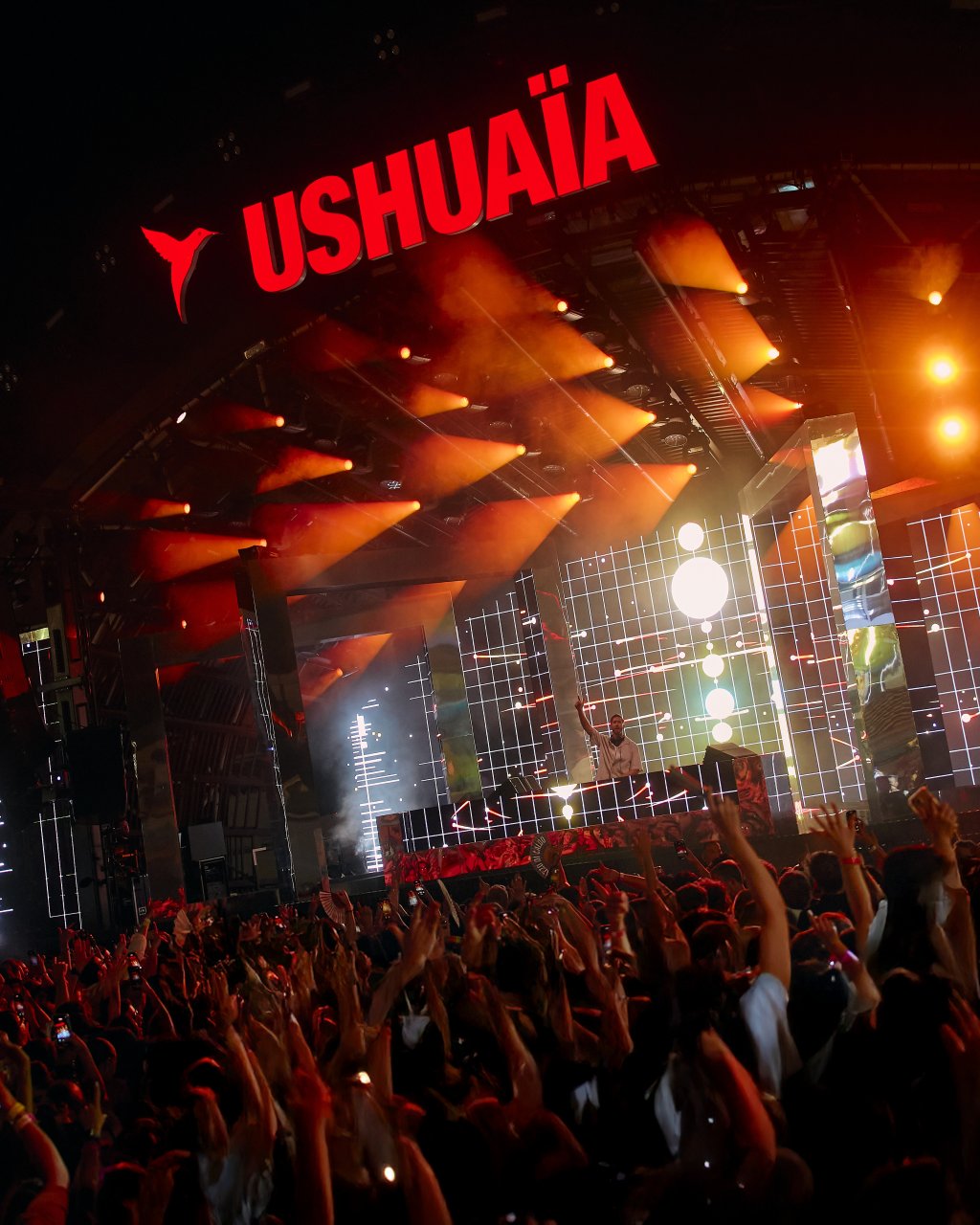 Calvin Harris Ushuaïa Ibiza Tuesdays and Fridays in Ibiza 2025.