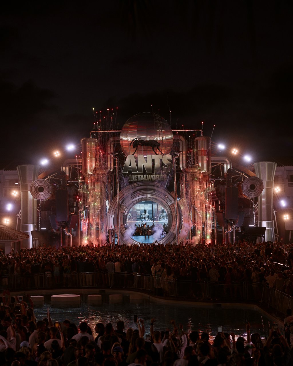 ANTS METALWORKS. Ushuaia Ibiza 2025.