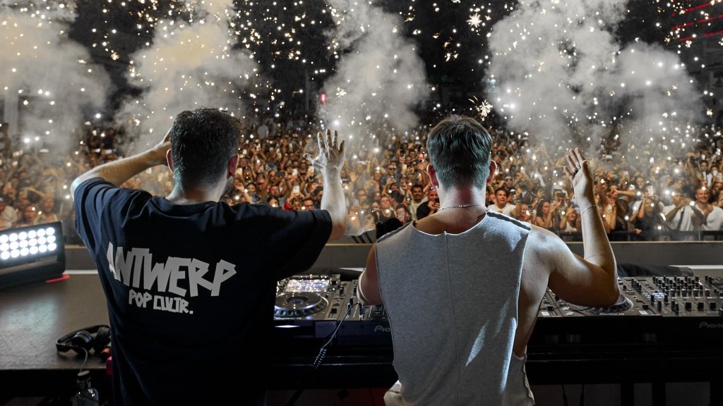 Tomorrowland and Dimitri Vegas and Like Mike. Ushuaïa Ibiza. 2025.