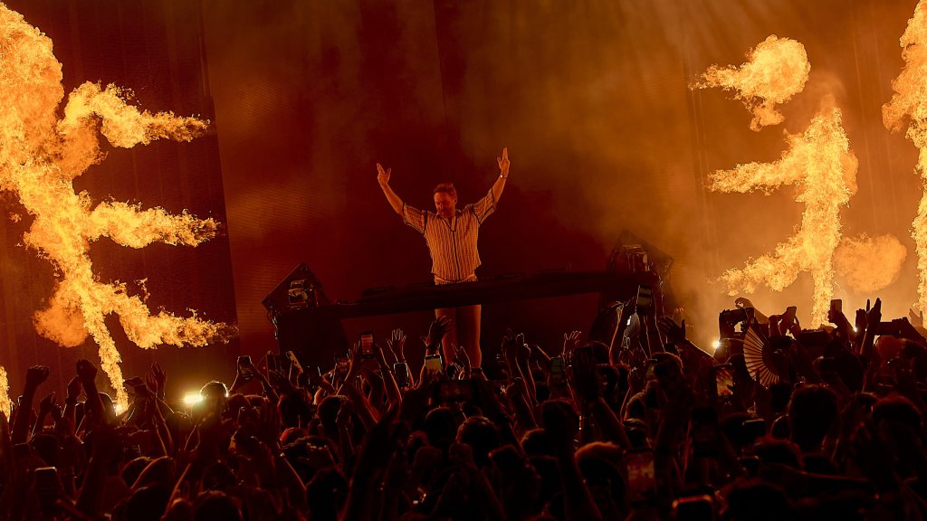 F** ME I'M FAMOUS! by David Guetta returns to Ibiza every Monday at Ushuaïa Ibiza summer 2025.